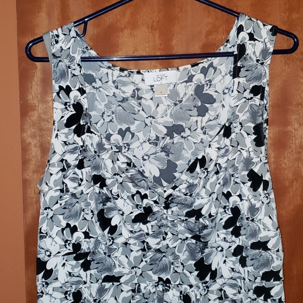 Worn only once! Ann Taylor Loft Dress - Picture 2 of 6